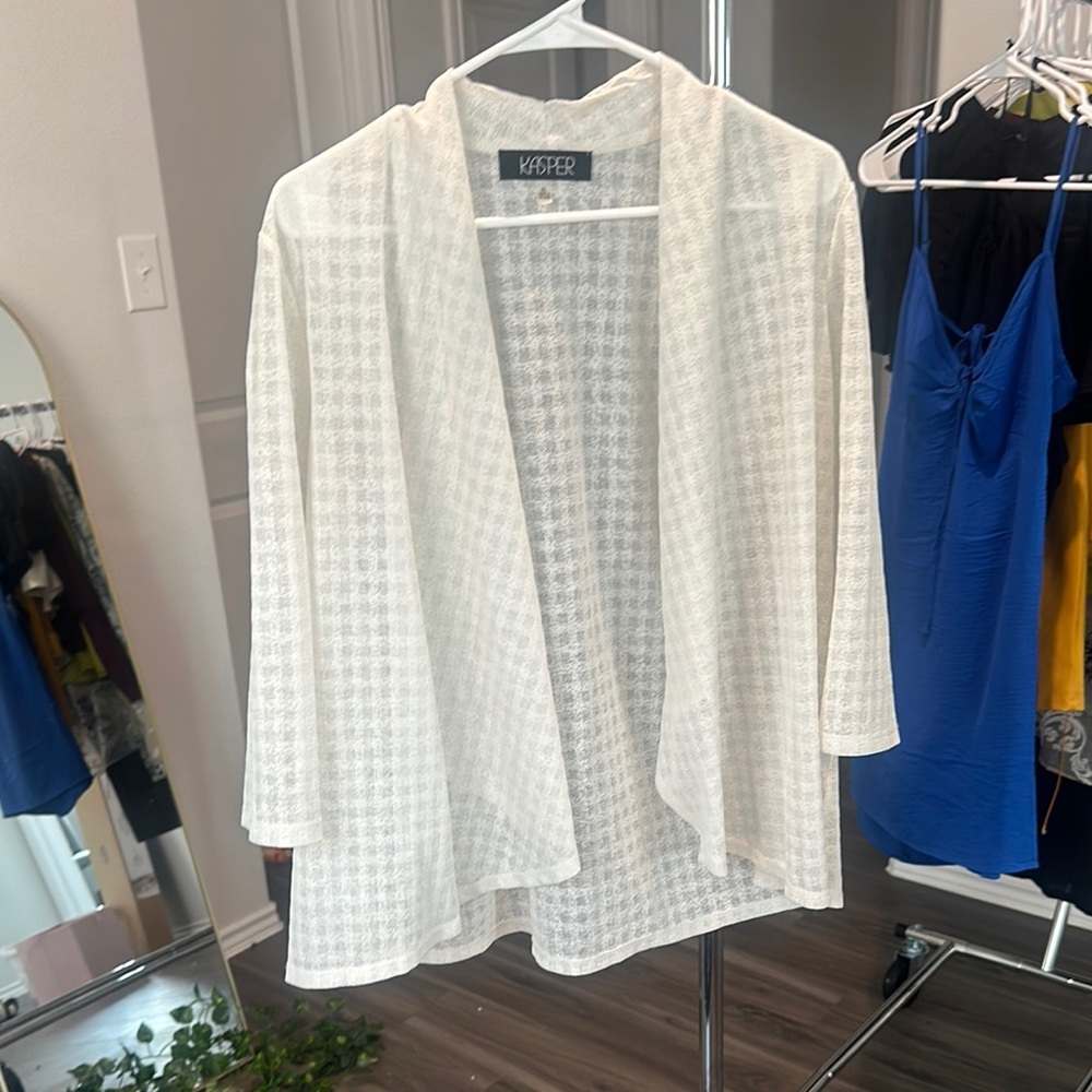 Kasper Cream Textured Open Cardigan